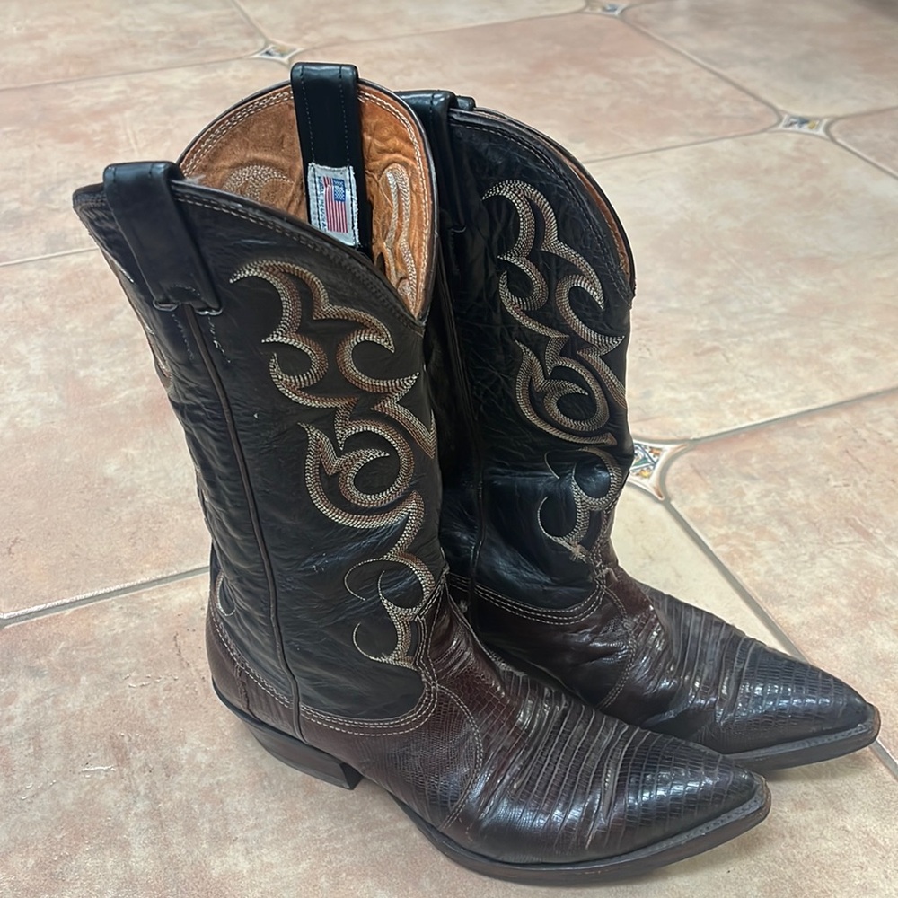 Nocona lizard skin cowboy boots